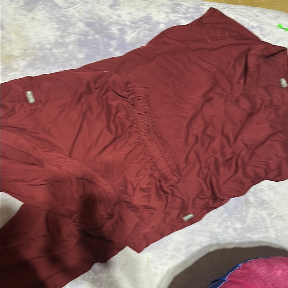 Burgundy Lounge scrubs